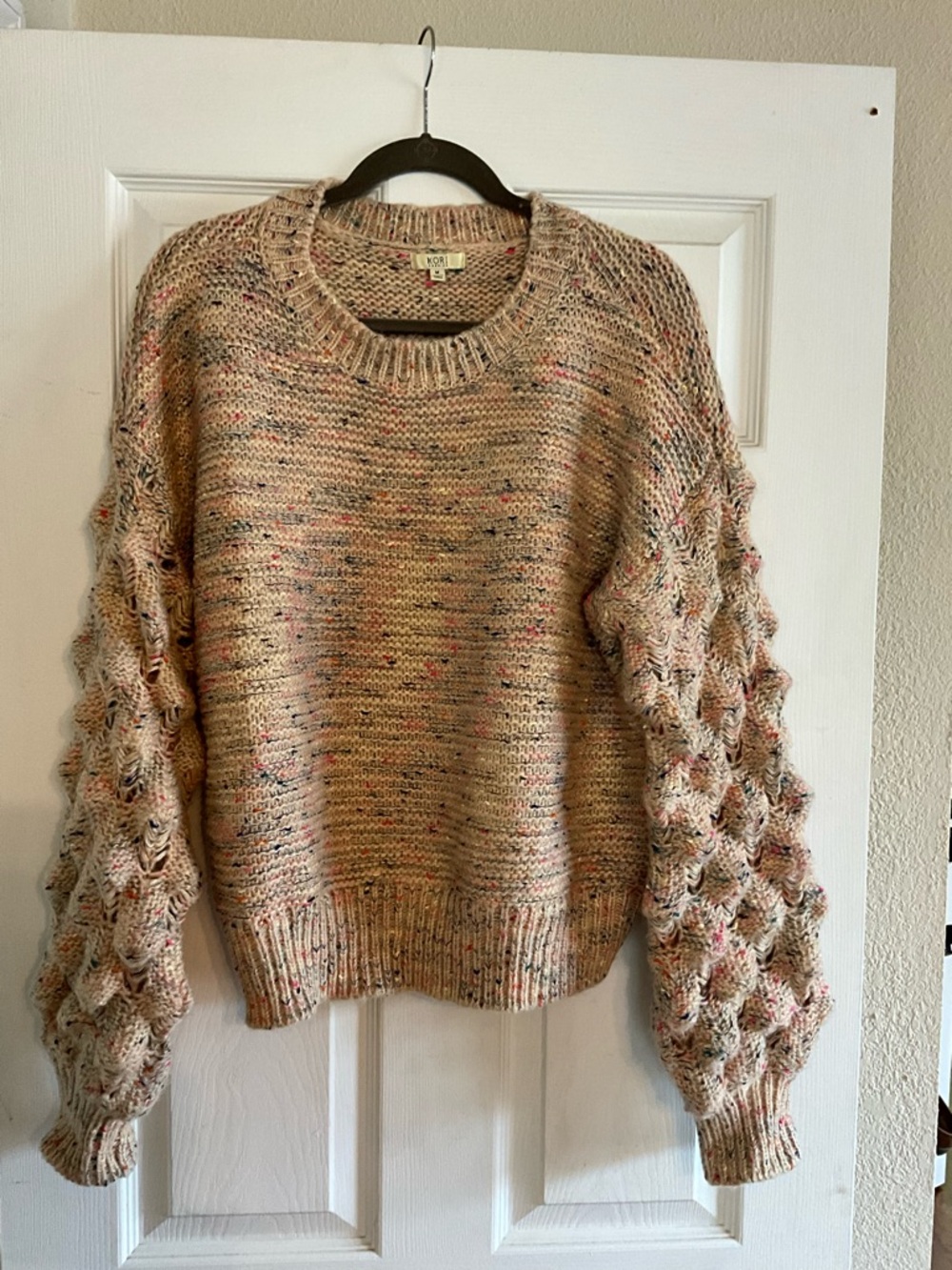 Kori Cream Speckled Bubble-Sleeve Crewneck Sweater